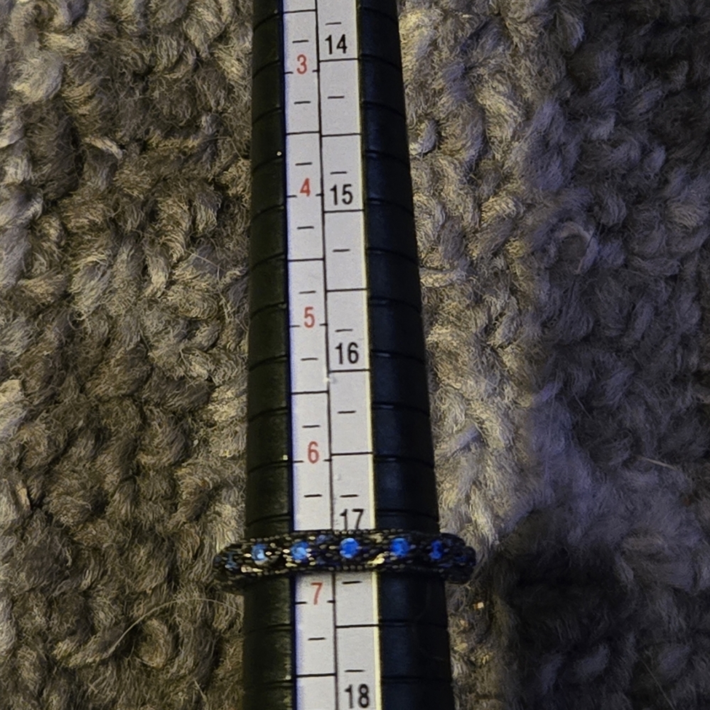 New blue stone ring size 6.5 from candle